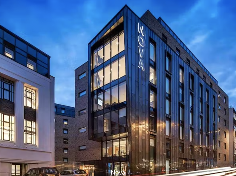 Collocazione Nottingham 262843-2