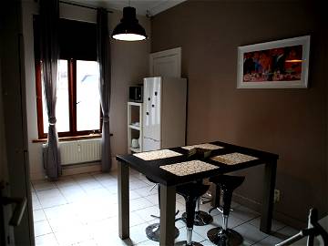 Roomlala | Appartement De 4 Chambres À Ixelles