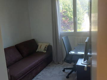 Logement entier à louer à La Celle-Saint-Cloud - photo 5 : chambre 2-5