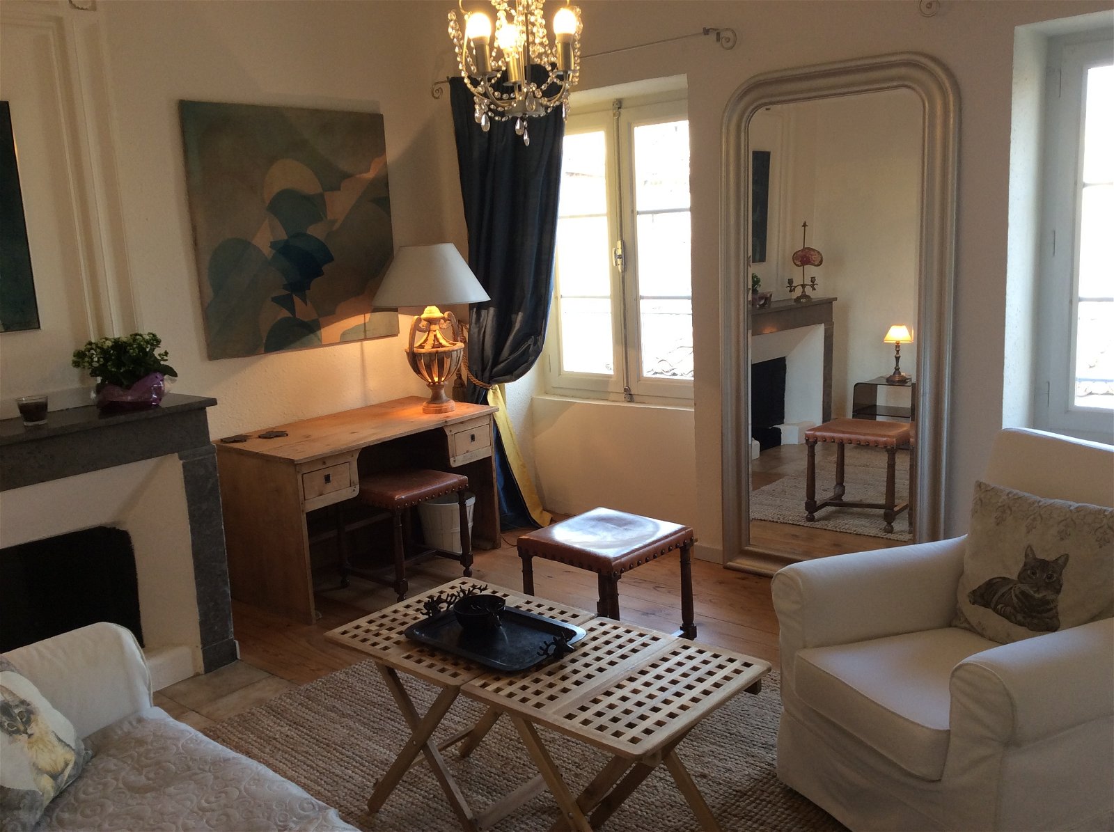Oberoende Studio Nîmes 94023