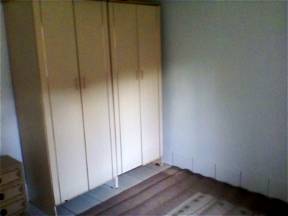 Self Contained 1 Bedroom Granny Flat 4 R