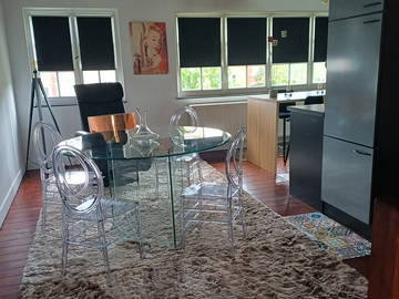 Gesamte Unterkunft zur Miete in Uccle - Foto 1 : Esszimmer-1