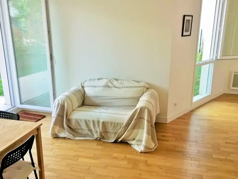 Entire Home Issy-les-Moulineaux 663660-4