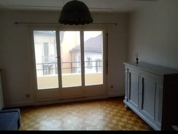 Studio Zu Vermieten Neuchâtel 559936-1
