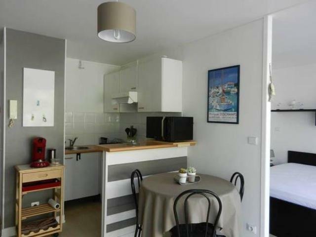Onafhankelijke Studio Auch 44091