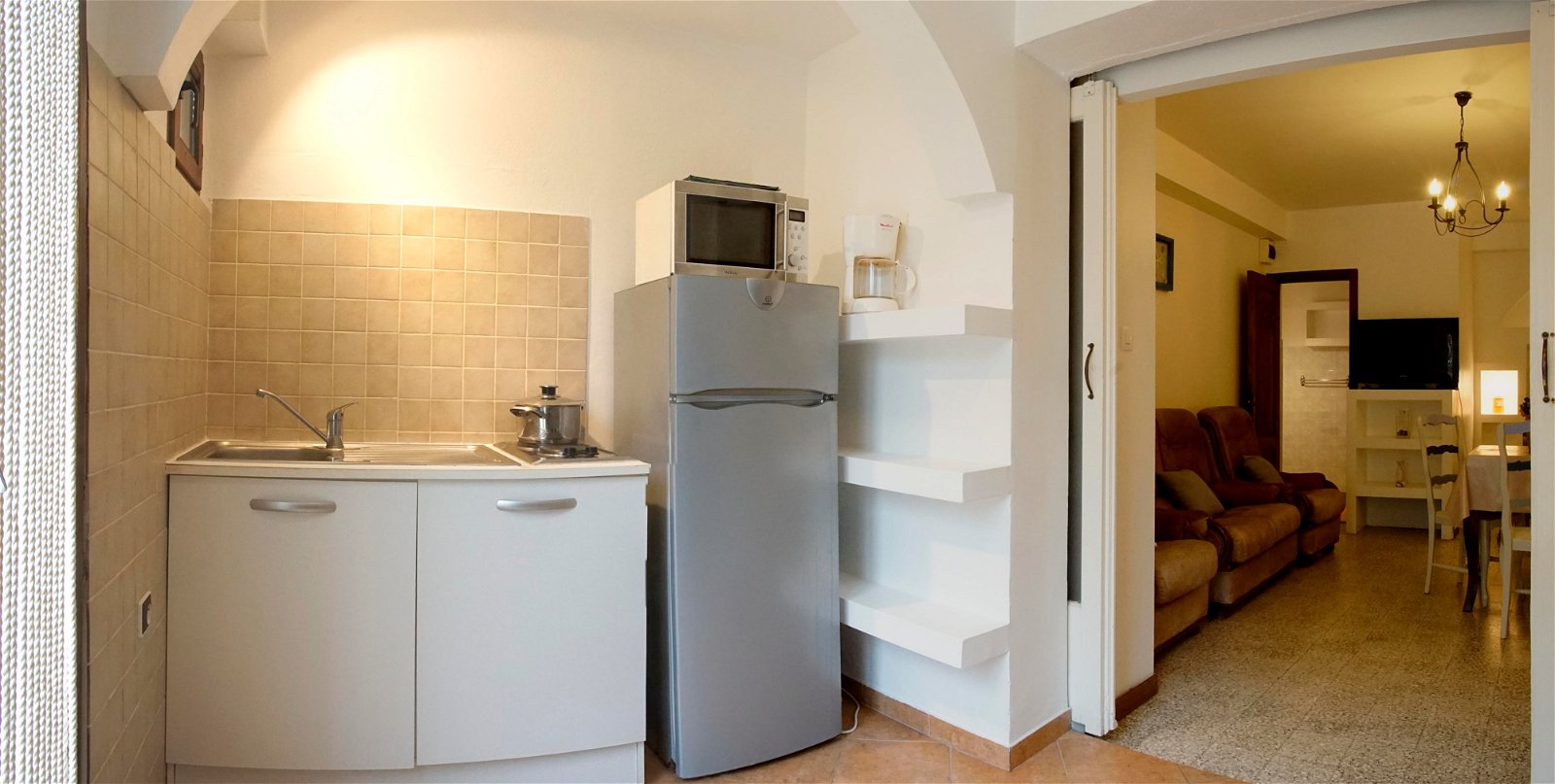 Estúdio Independente Hyères 127128