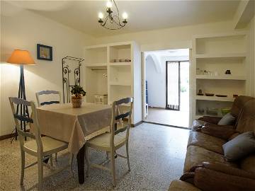 Logement entier à louer à Hyères - photo 8 : autre pièce-8