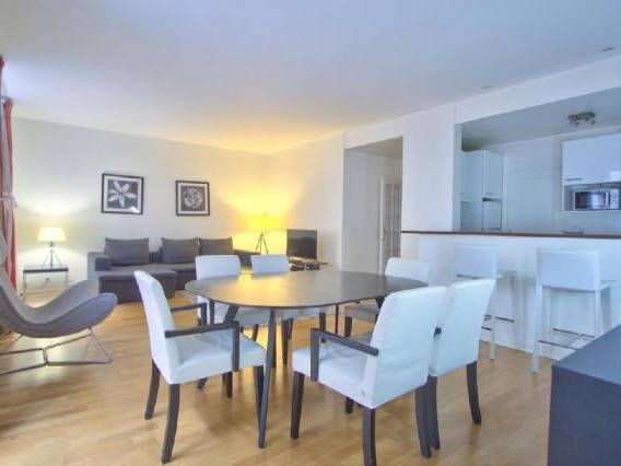 Kolokation Paris 426264-2