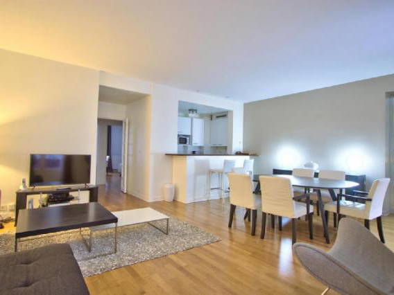 Kolokation Paris 426264-3