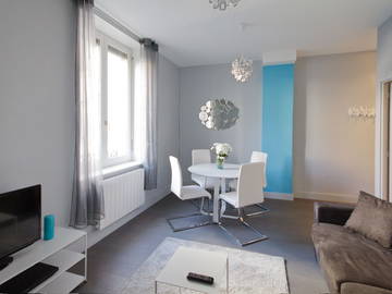 Roomlala | Appartement Fir Rent - Deruelle/Tête D'Or 