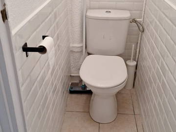 Shared housing for rent in Toulon - photo 8: Other room-8