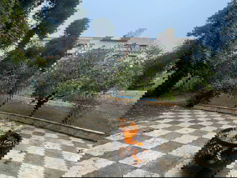 Homestay Tehran 560427