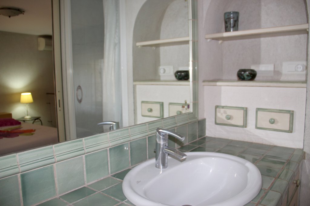 Oberoende Studio Robion 142820