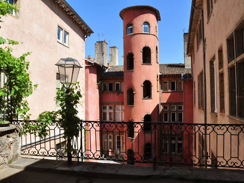 Logement Entier Lyon 218435-2