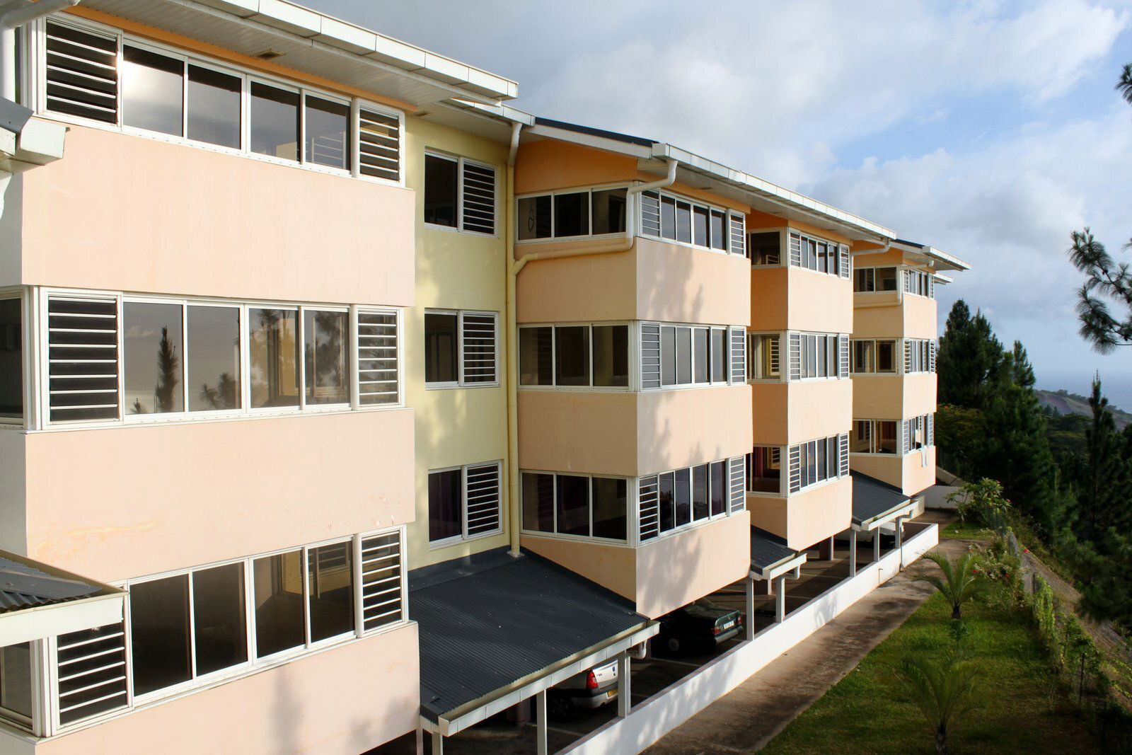 Onafhankelijke Studio Puna'auia 390572