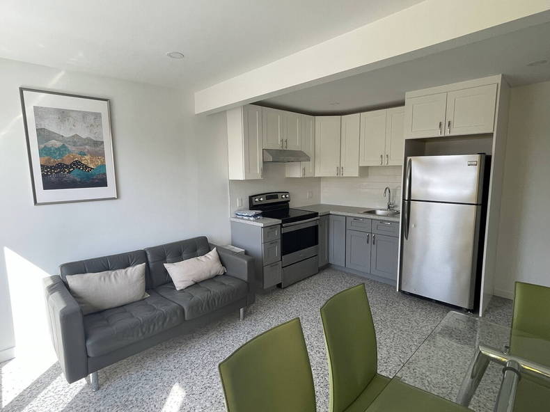 Entire Home Longueuil 667769-3