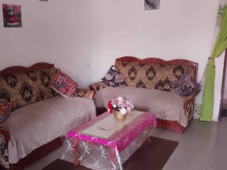 Logement Entier Mbanda 674079-1