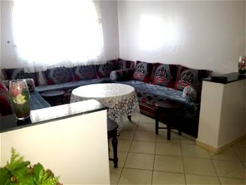 Roomlala | Appartement Meublé à Louer Agadir Maroc
