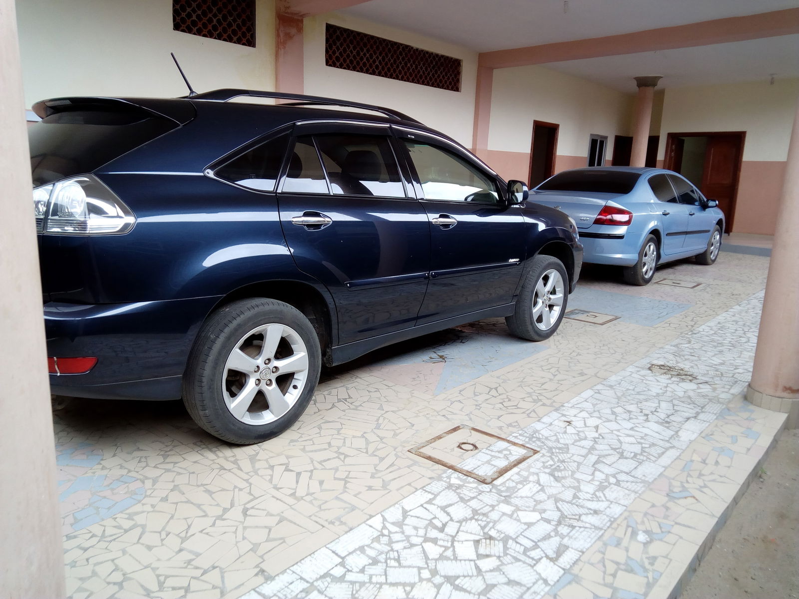 Niezależne Studio Agblangandan 186938