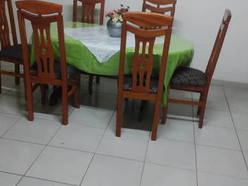 Chambre chez l'habitant à louer à Édea Ier - photo 1 : salle à manger-1