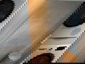 Entire Home Lyon 664277-9