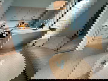 Entire Home Lyon 664277-1