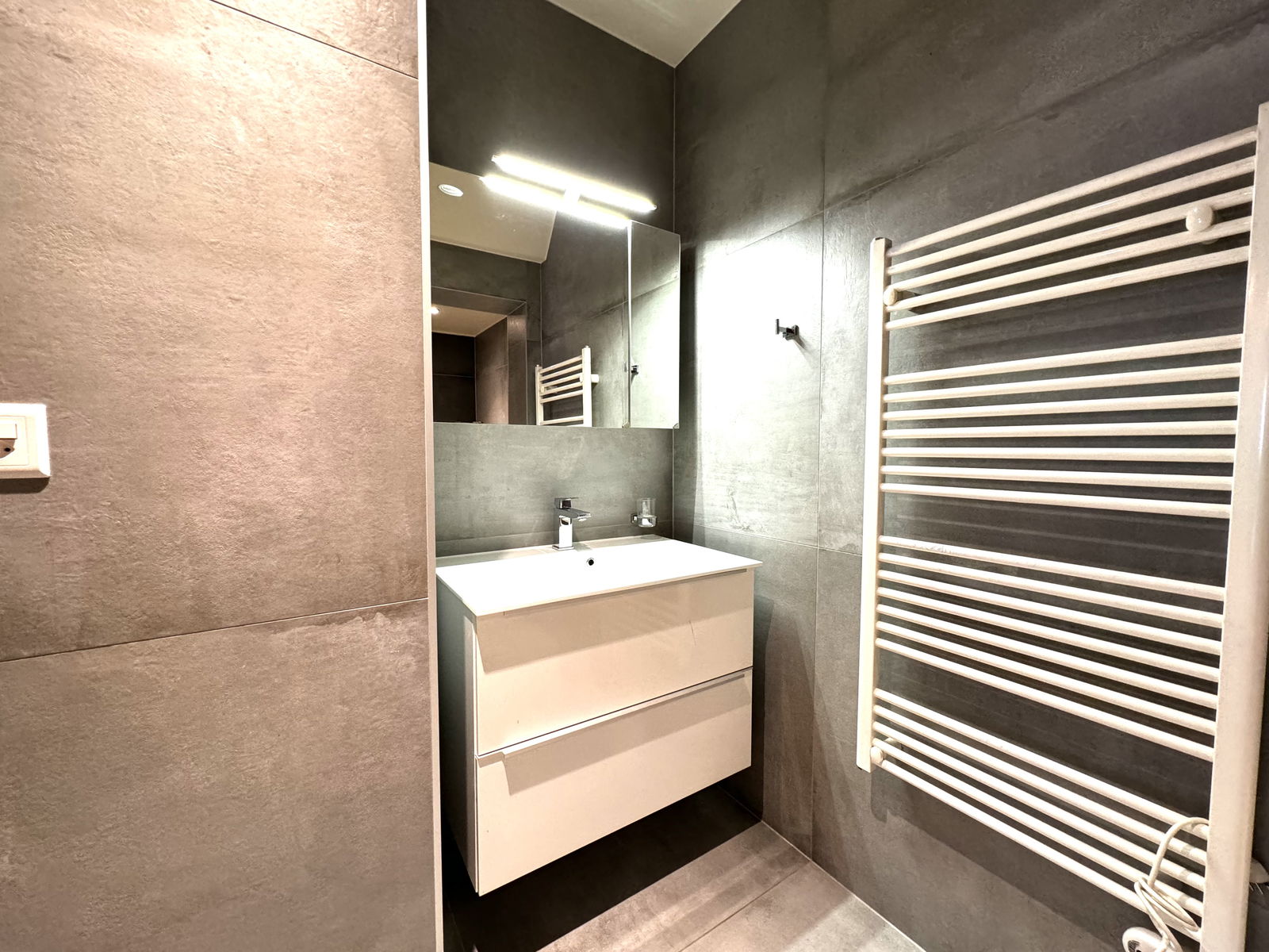 Onofhängeg Studio Veytaux 434443