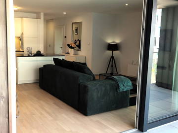 Logement entier à louer à Chavannes-Près-Renens - photo 6 : salon-6