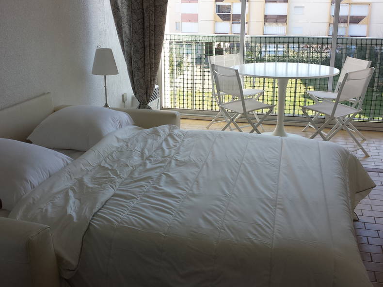 Entire Home Le Grau-du-Roi 99344-4