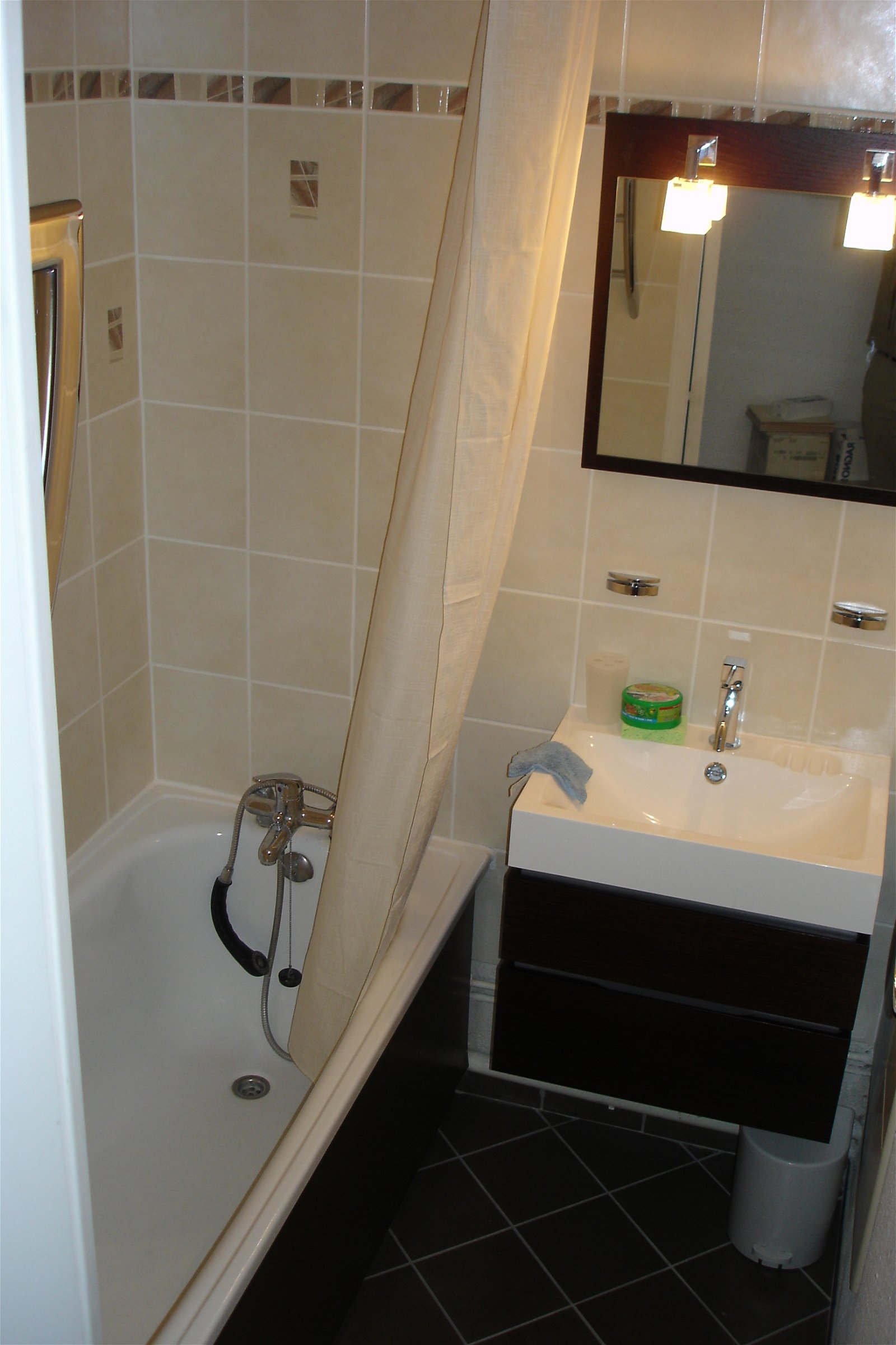 Oberoende Studio Risoul 171431