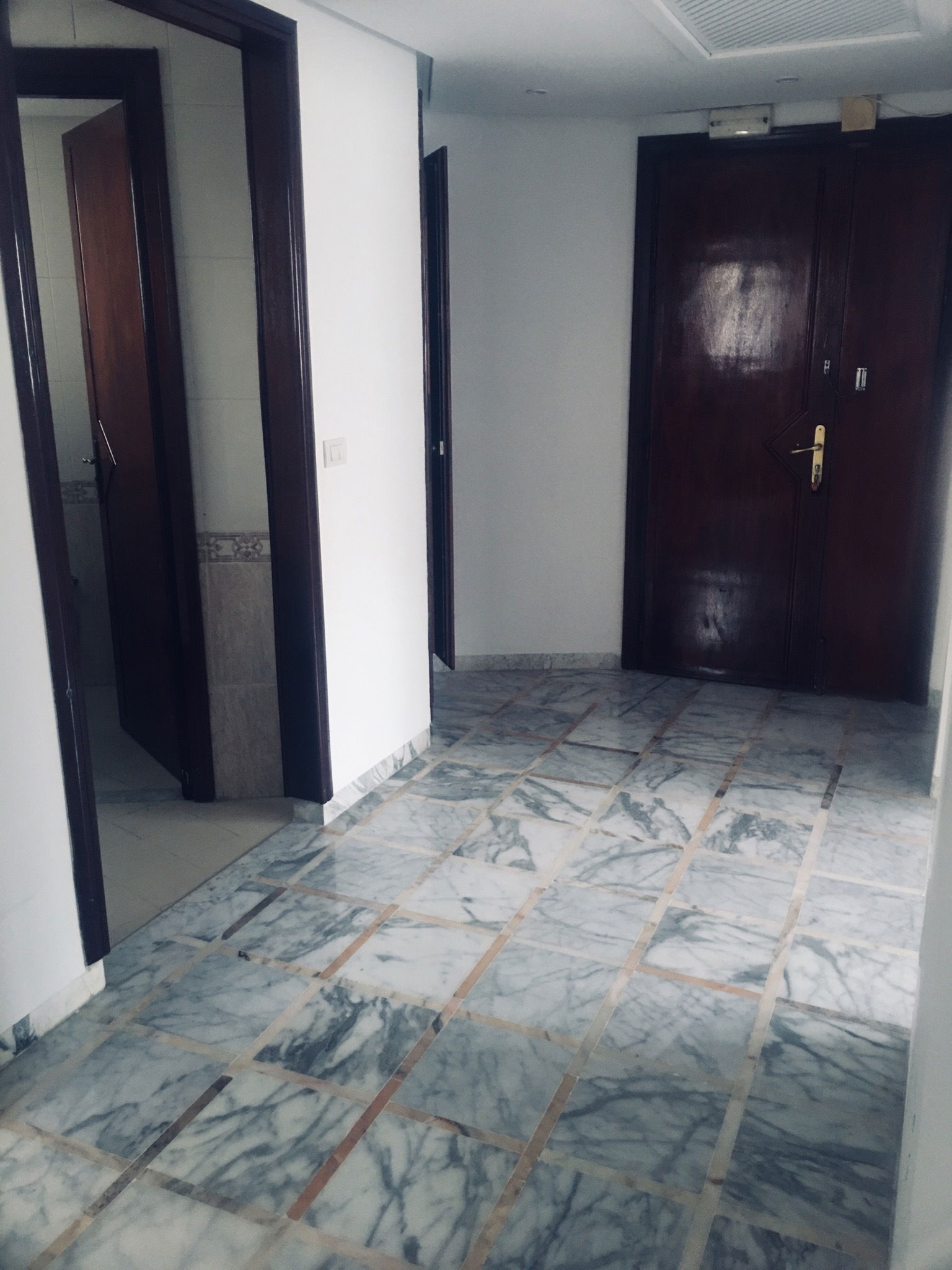 Gastgezin Ariana 237064