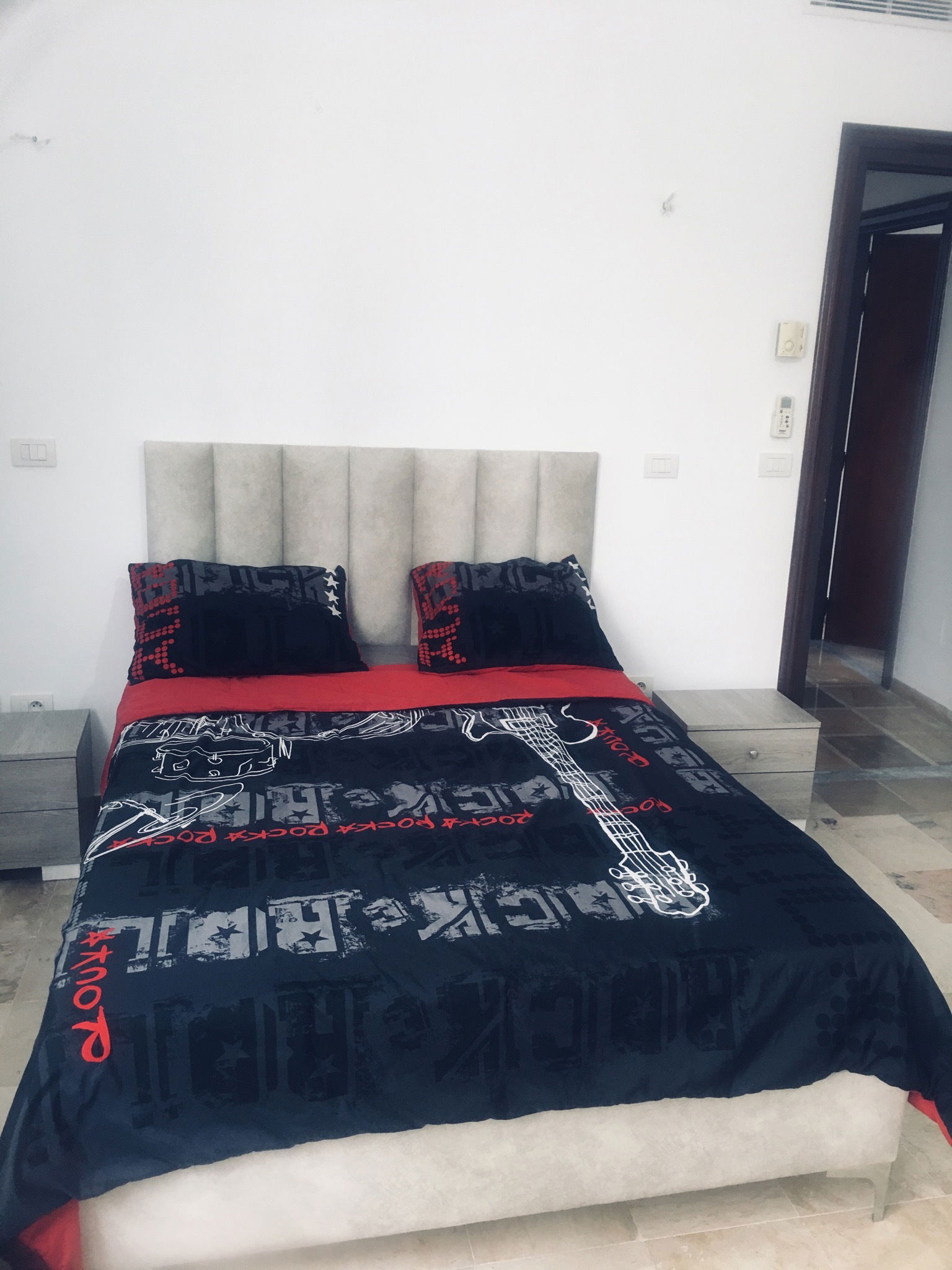 Gastgezin Ariana 237064