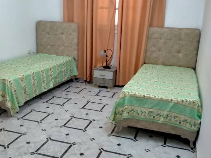 Gastgezin Sousse 599280