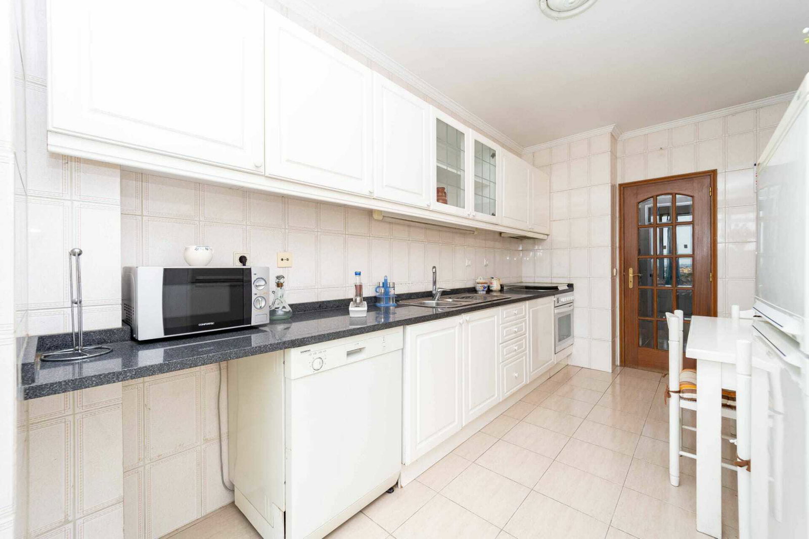 Toda La Casa Baguim do Monte 254491