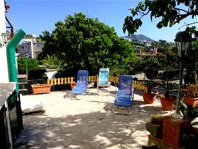 Sun&Centrality Apartment In Forio/Ischia