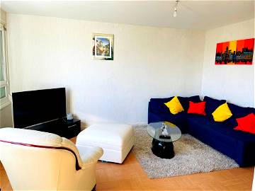 Roomlala | Appartement T2 Bis Pour 3 Ou Une Petite Chambre à Prendre
