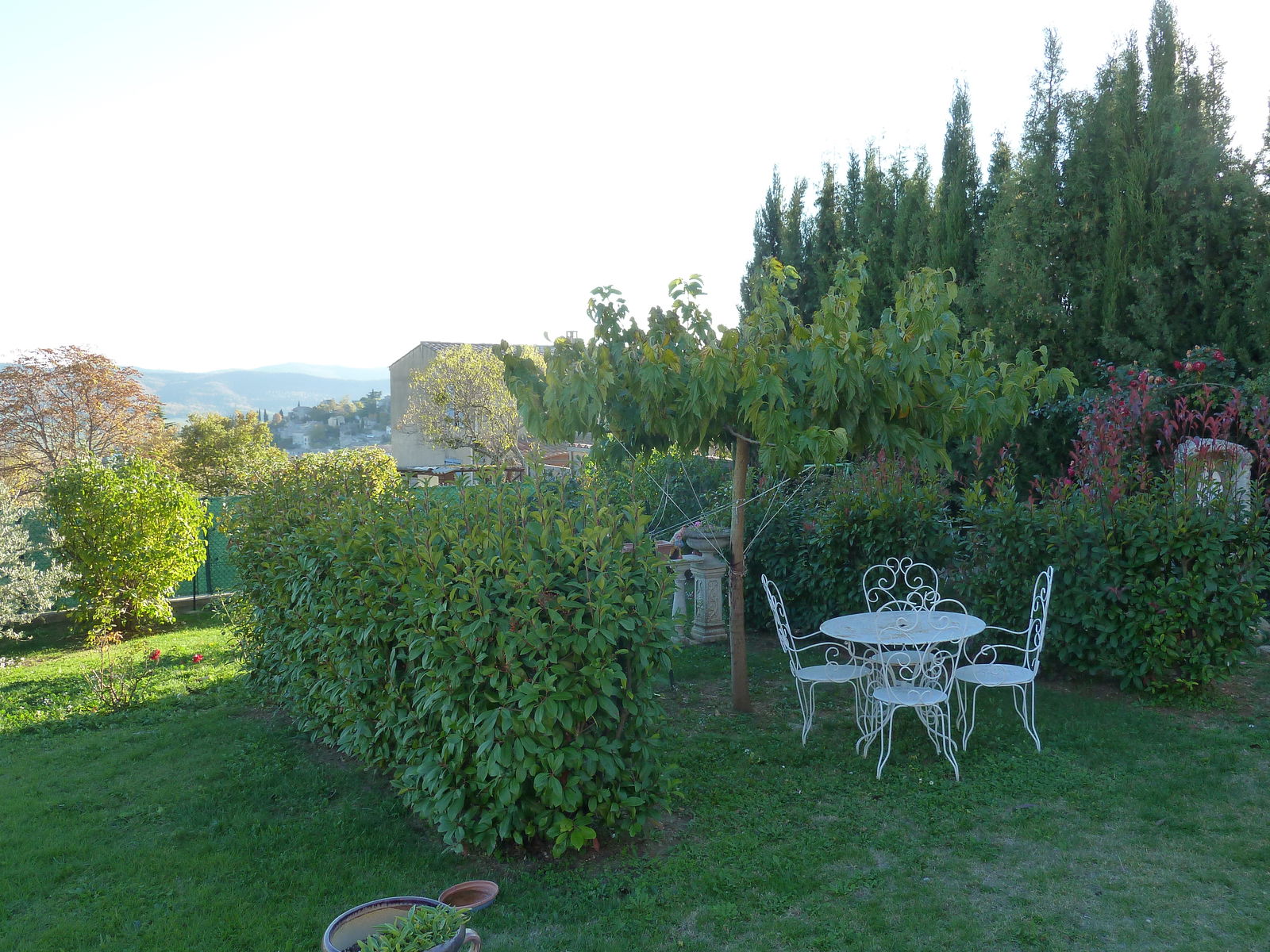 Oberoende Studio Reillanne 241104