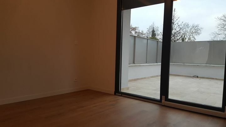 Oberoende Studio Neydens 224712