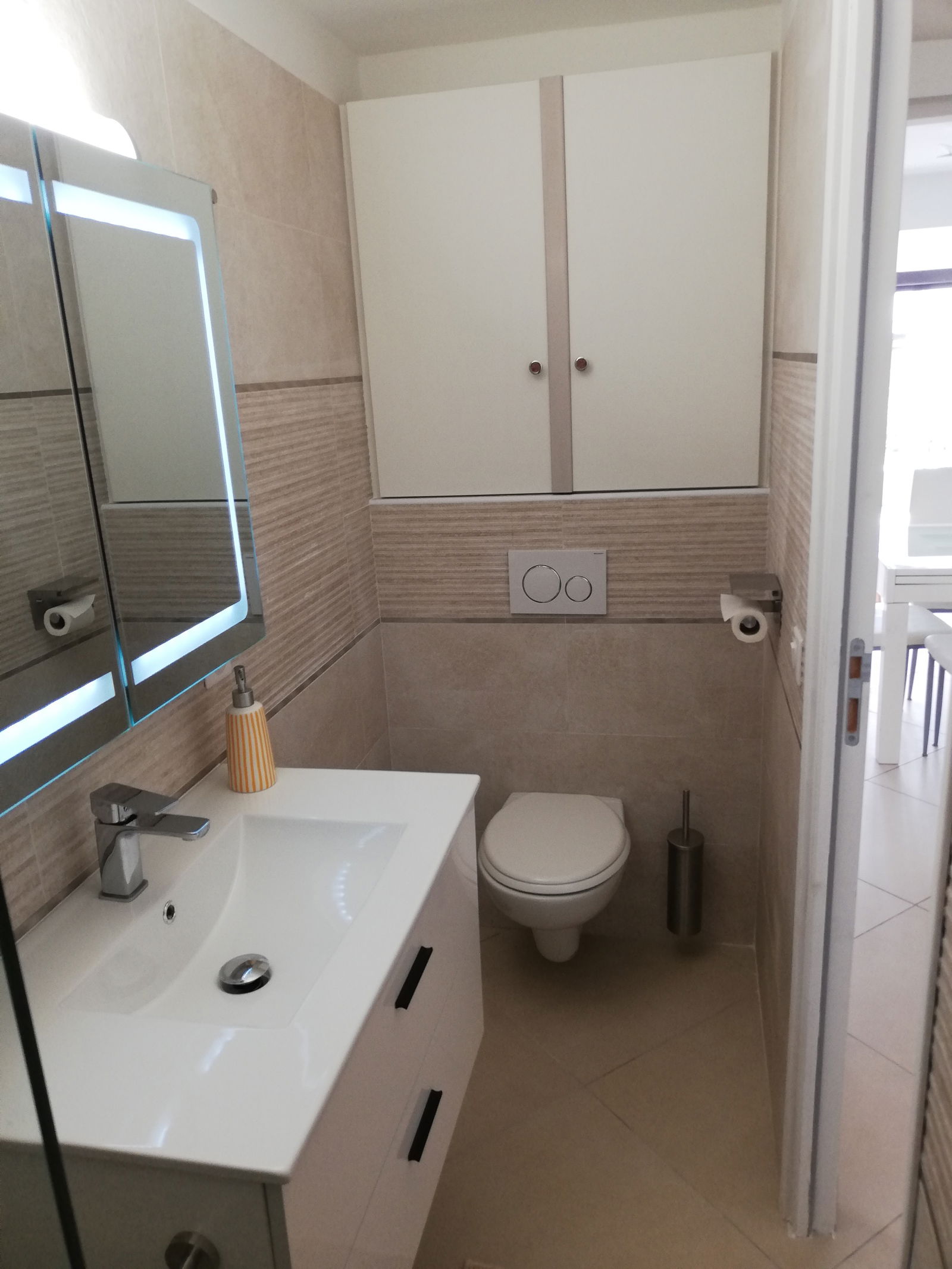 Onofhängeg Studio Grasse 454555