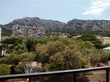 Roomlala | Appartement T3 Proche Calanques Et Plages