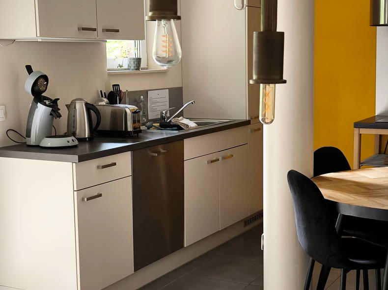 Entire Home Huy 676961-4
