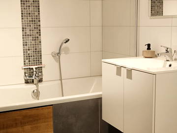 Logement entier à louer à Huy - photo 14 : salle de bain-14