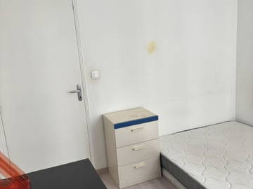 Logement entier à louer à Lyon - photo 8 : chambre-8