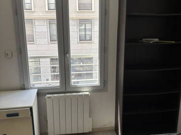 Logement entier à louer à Lyon - photo 10 : chambre-10