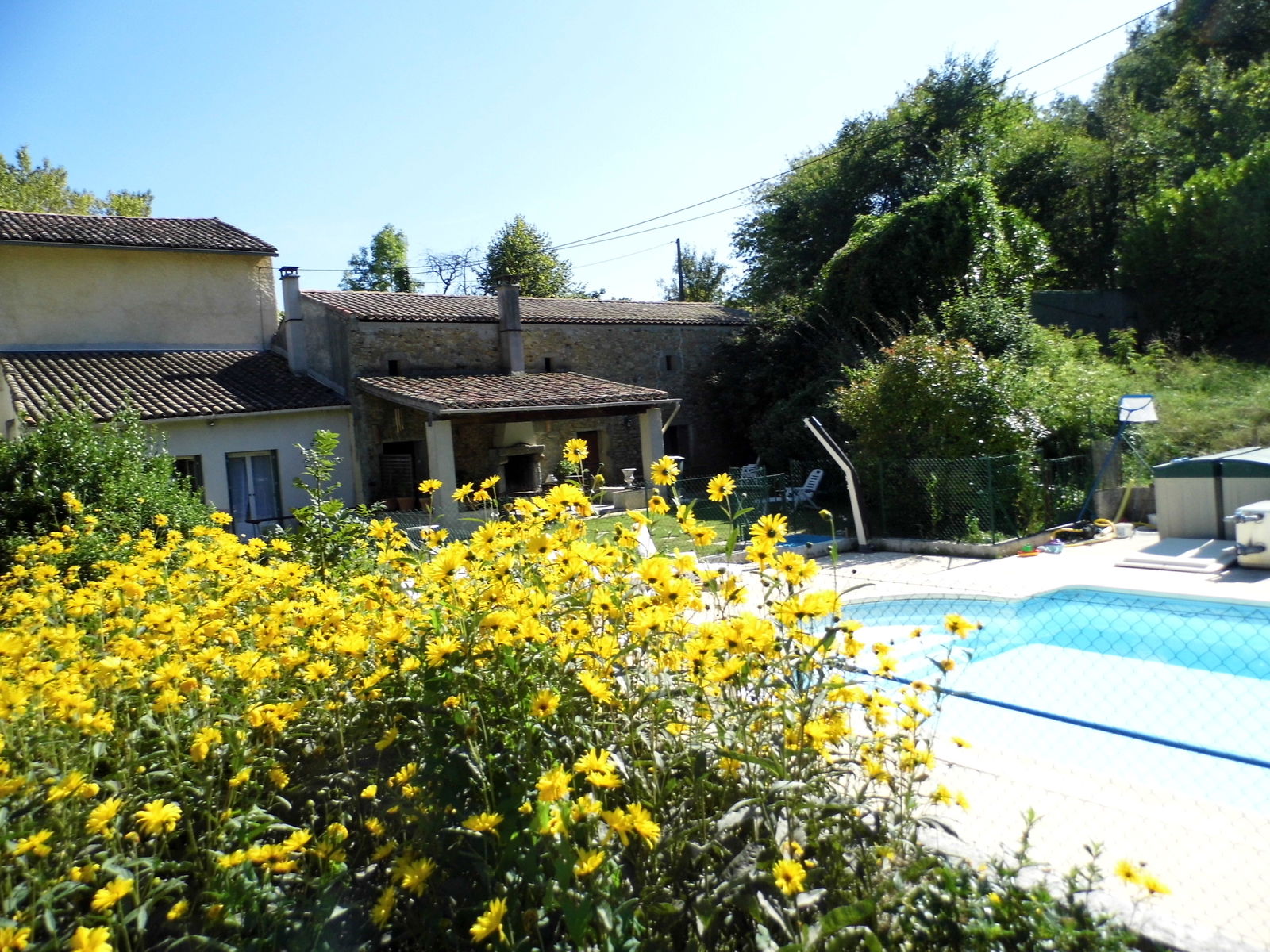 Onofhängeg Studio Montjardin 92006