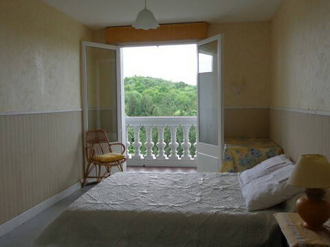 Entire Home Capvern 40159-1