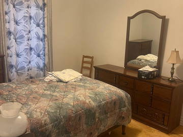 Chambre chez l'habitant à louer à Montréal - photo 9 : chambre-9