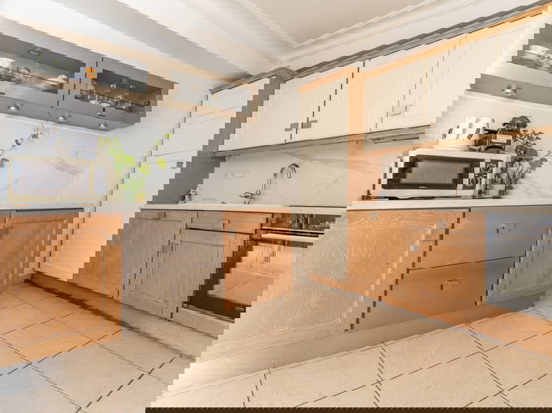 Casa Inteira Antibes 420236-5