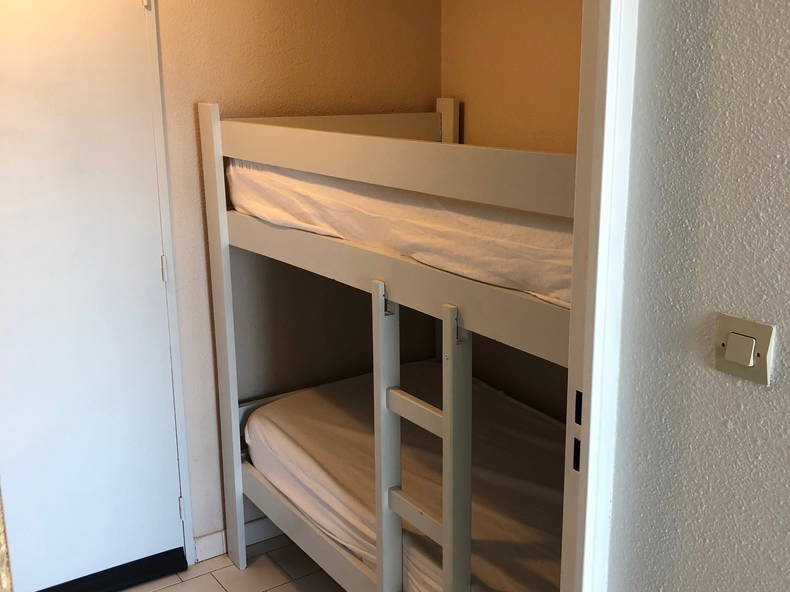 Hela Huset Agde 648080-4