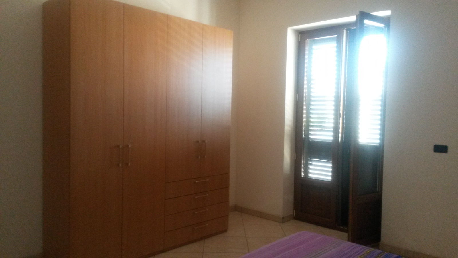 Unabhängiges Studio Surano 141293